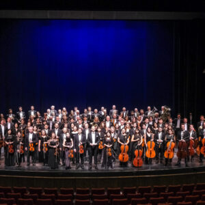 Samstag, 09.01.2027, 19:00 Uhr "REISEFIEBER" - NEUJAHRSKONZERT MIT DER NEUEN PHILHARMONIE WESTFALEN - Stadthalle Schmallenberg [Digital]